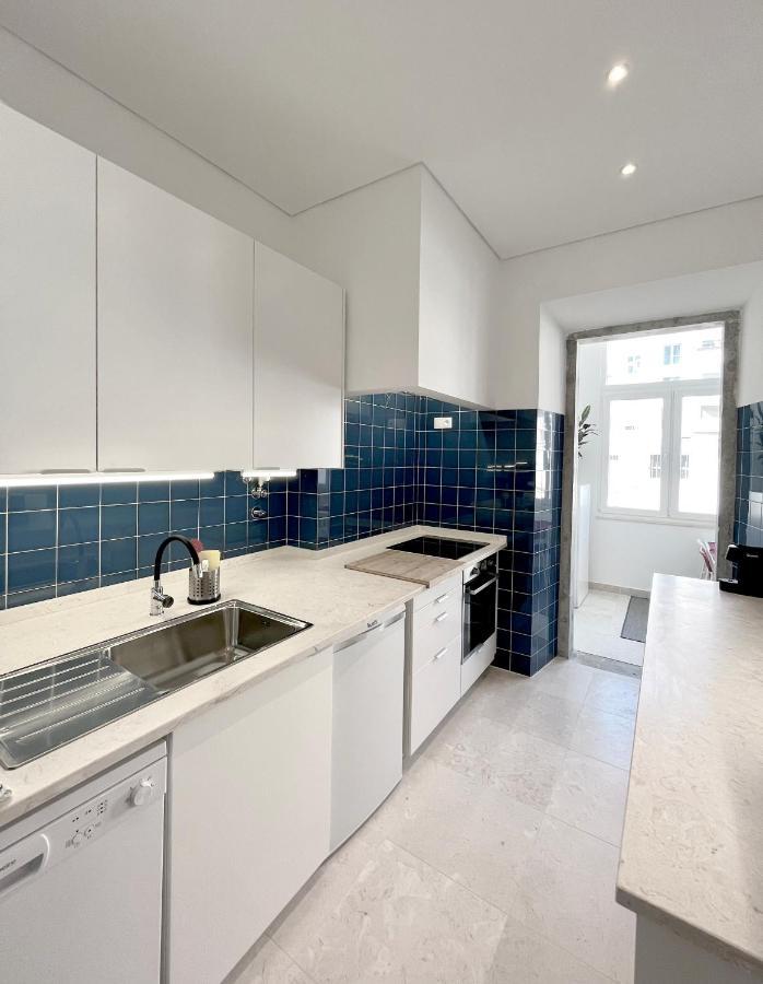 New Art Apartment Lisbon Luaran gambar